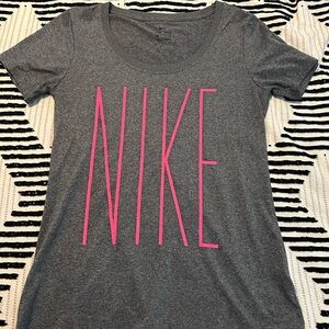 Nike workout top